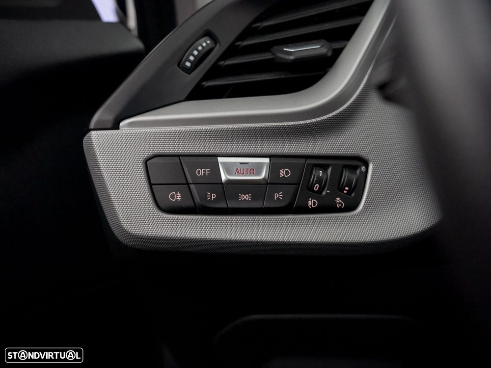 BMW 118 i Corporate Edition Auto - 16