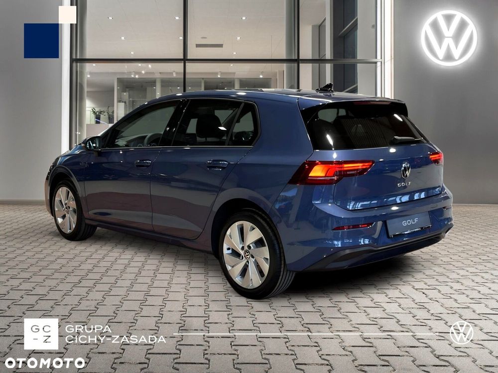 Volkswagen Golf - 4