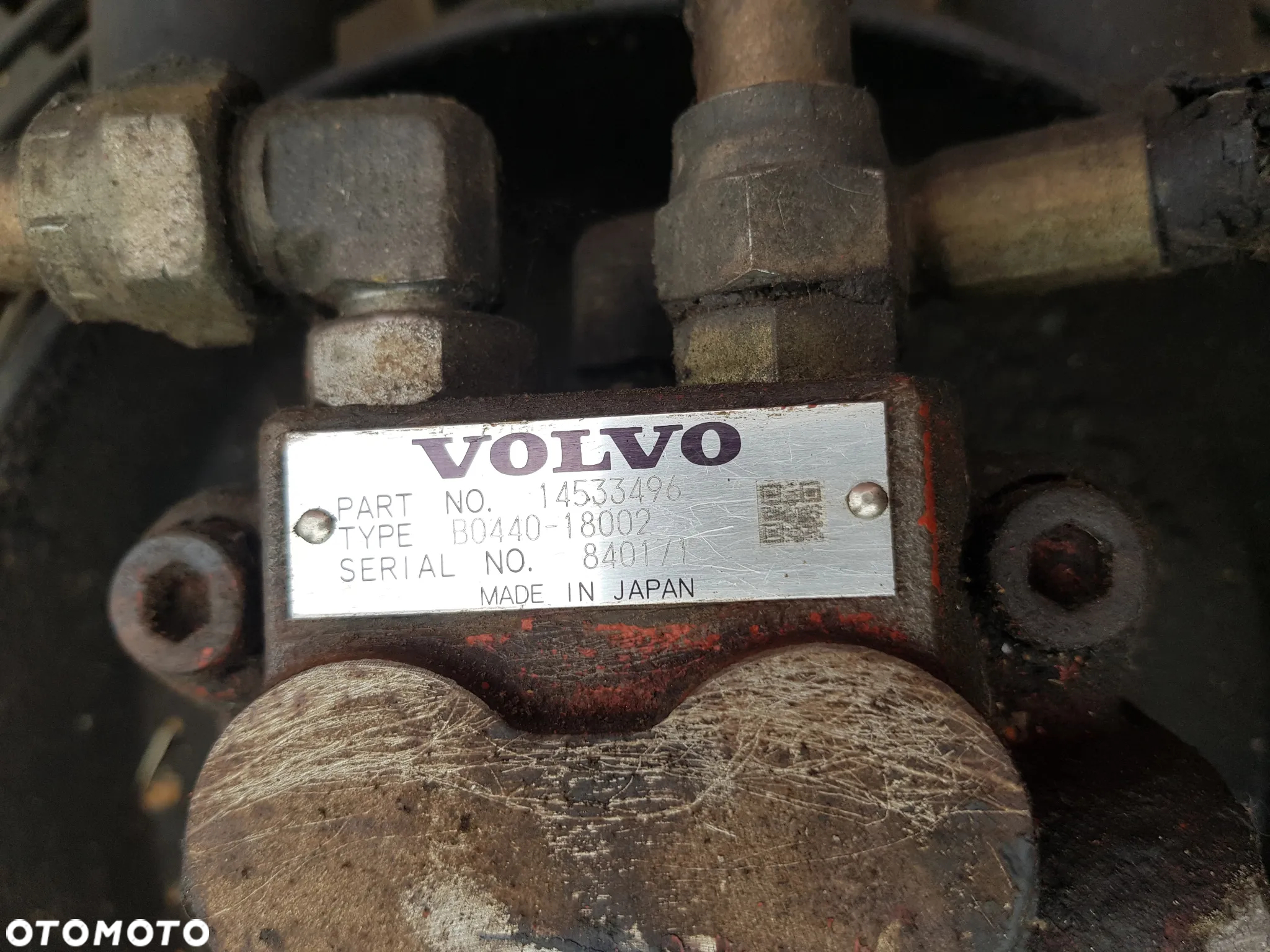 SILNIK HYDRAULICZNY NAPĘDU WENTYLATORA VOLVO VOE 14533496 - 3