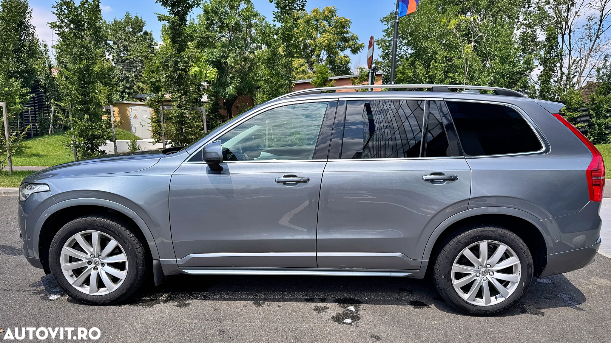 Volvo XC 90 - 7
