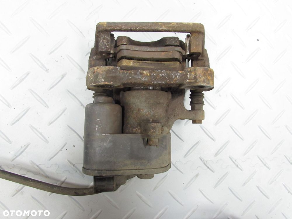 VOLVO S60 II V60 XC S80 V70 III 09-17 ZACISK HAMULCOWY PRAWY TYL 32332594 - 5