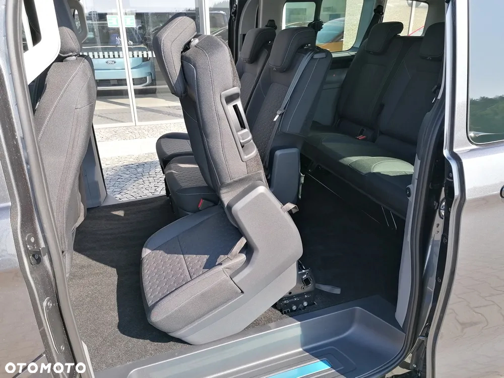 Ford Transit Custom - 11