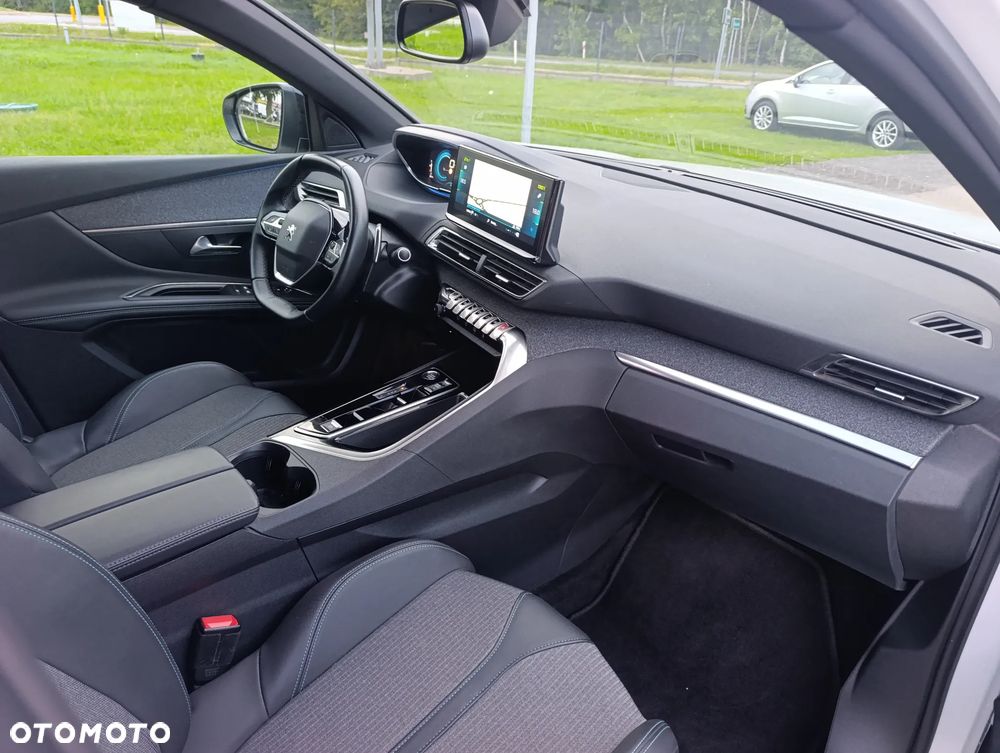 Peugeot 3008 1.6 PureTech Hybrid PHEV Active Pack S&S EAT8 - 34