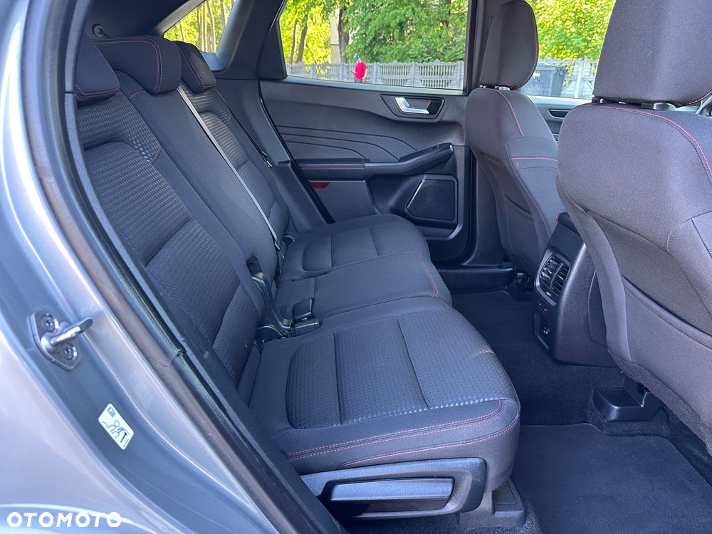 Ford Kuga 1.5 EcoBoost ST-LINE X - 12