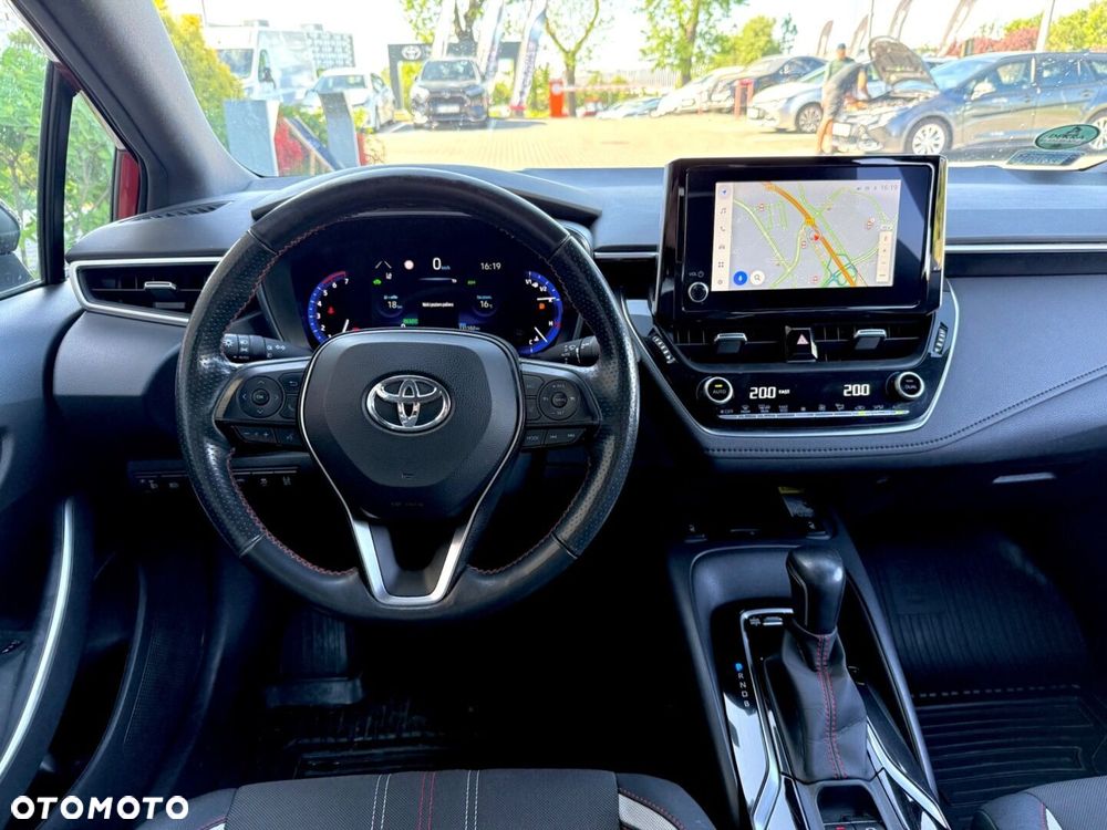 Toyota Corolla - 16