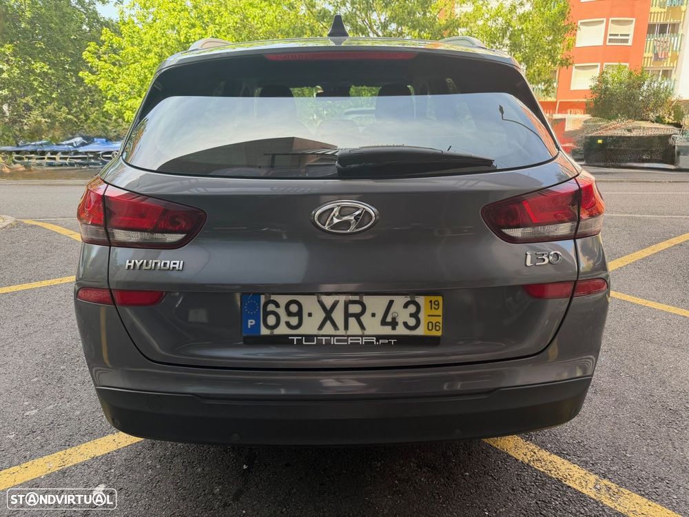 Hyundai i30 SW 1.6 CRDi Style+Navi - 6