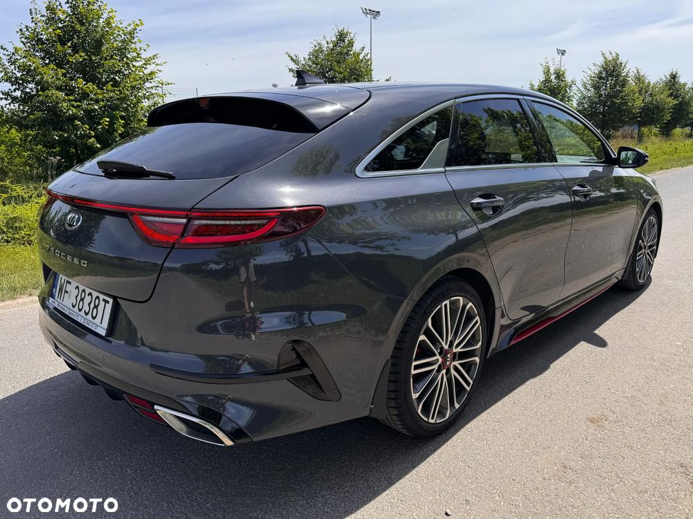 Kia ProCeed 1.6 T-GDI GT DCT - 5