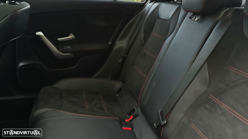 Mercedes-Benz A 180 Limousine d AMG Line Aut. - 13