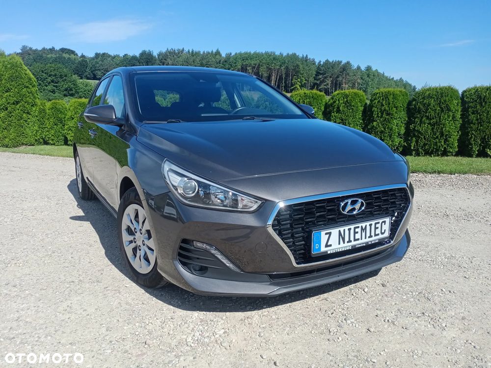 Hyundai i30 1.6 D Comfort - 1