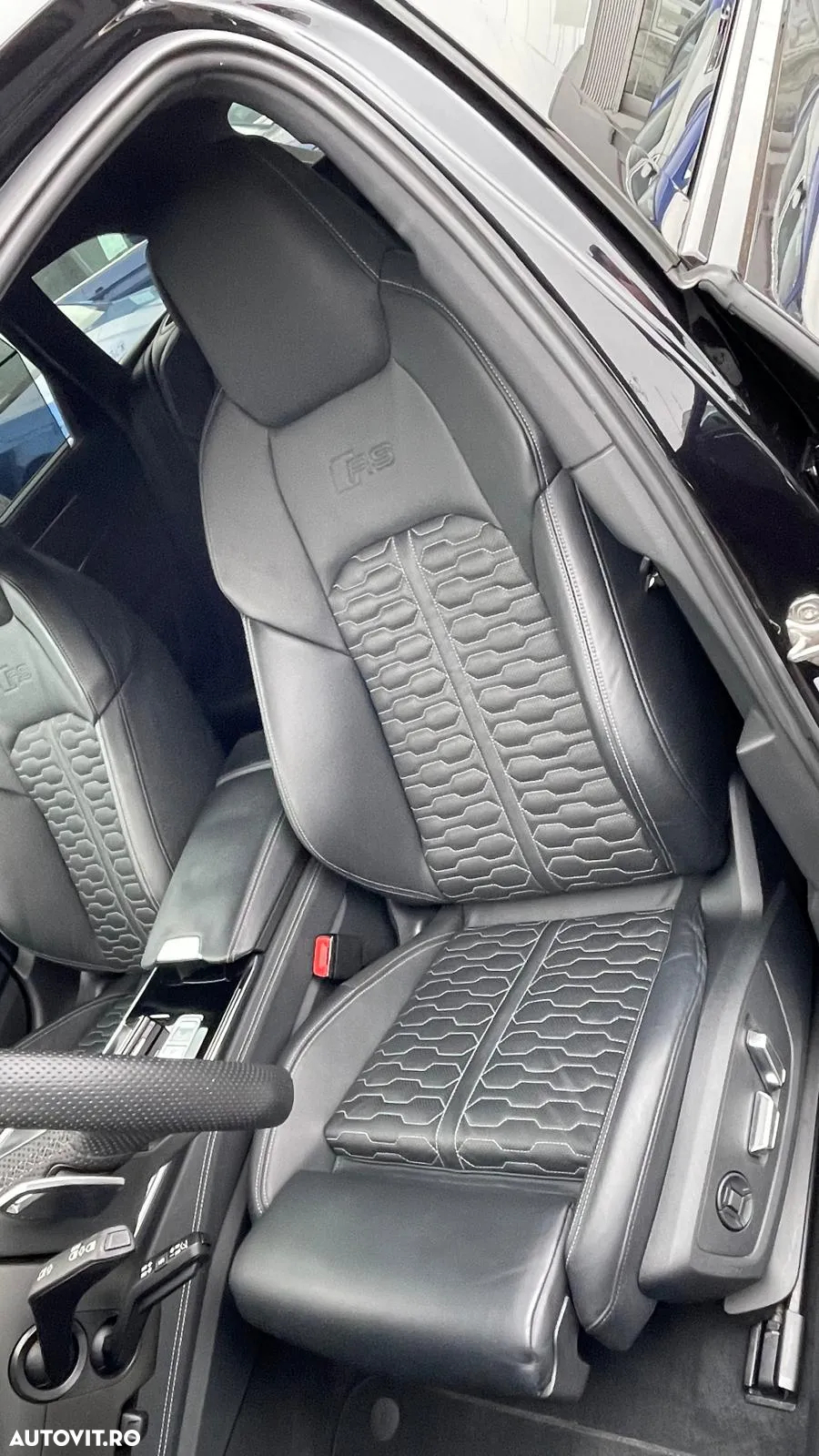 Audi RS6 Avant 4.0 TFSI quattro Tiptronic - 19