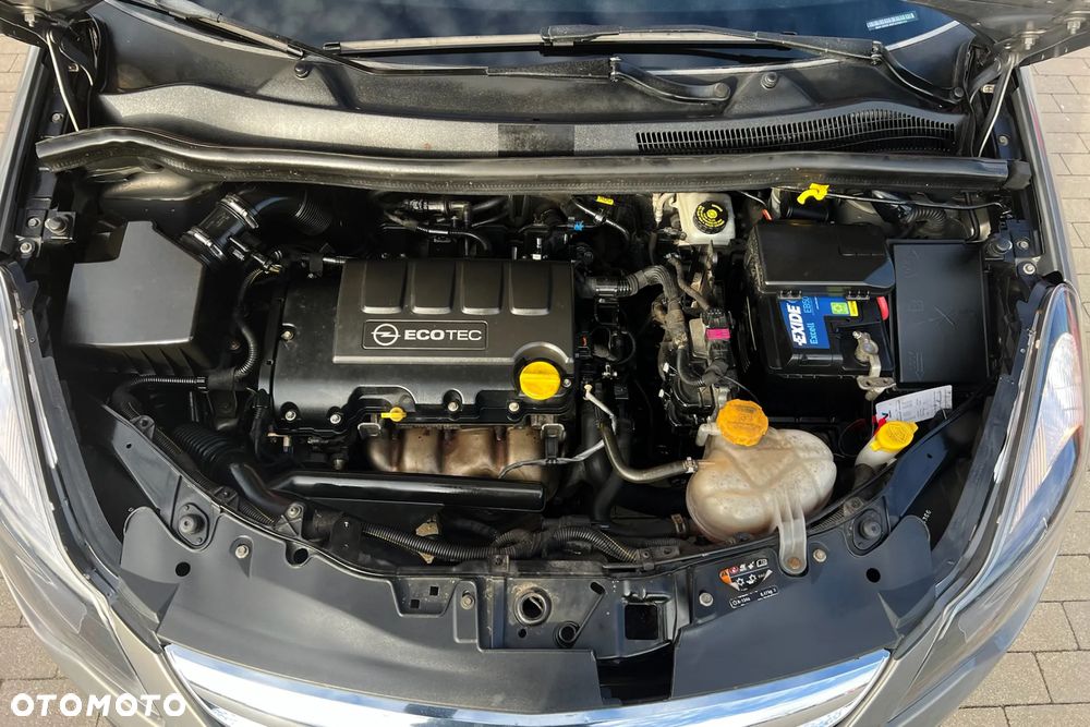 Opel Corsa 1.4 16V Active - 36