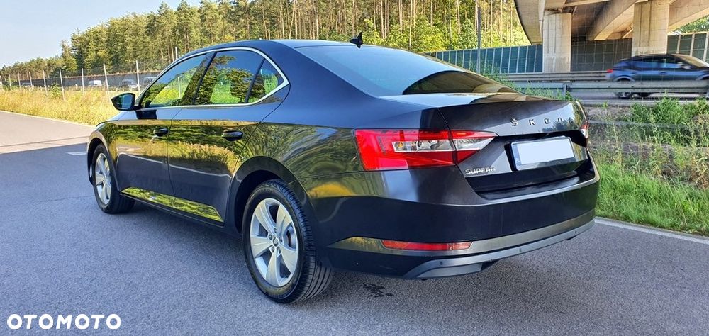 Skoda Superb 1.6 TDI Style DSG - 7
