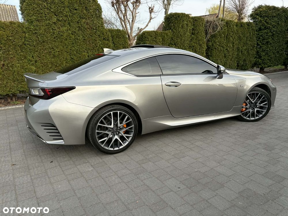 Lexus RC - 21
