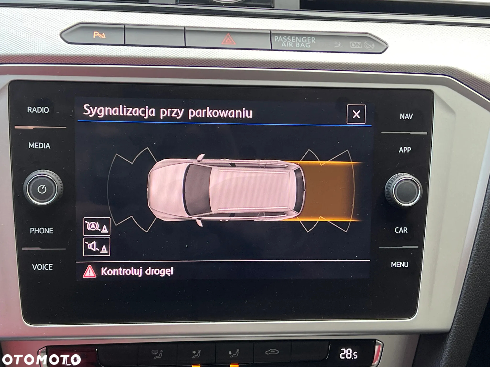 Volkswagen Passat 2.0 TDI BMT Comfortline - 16