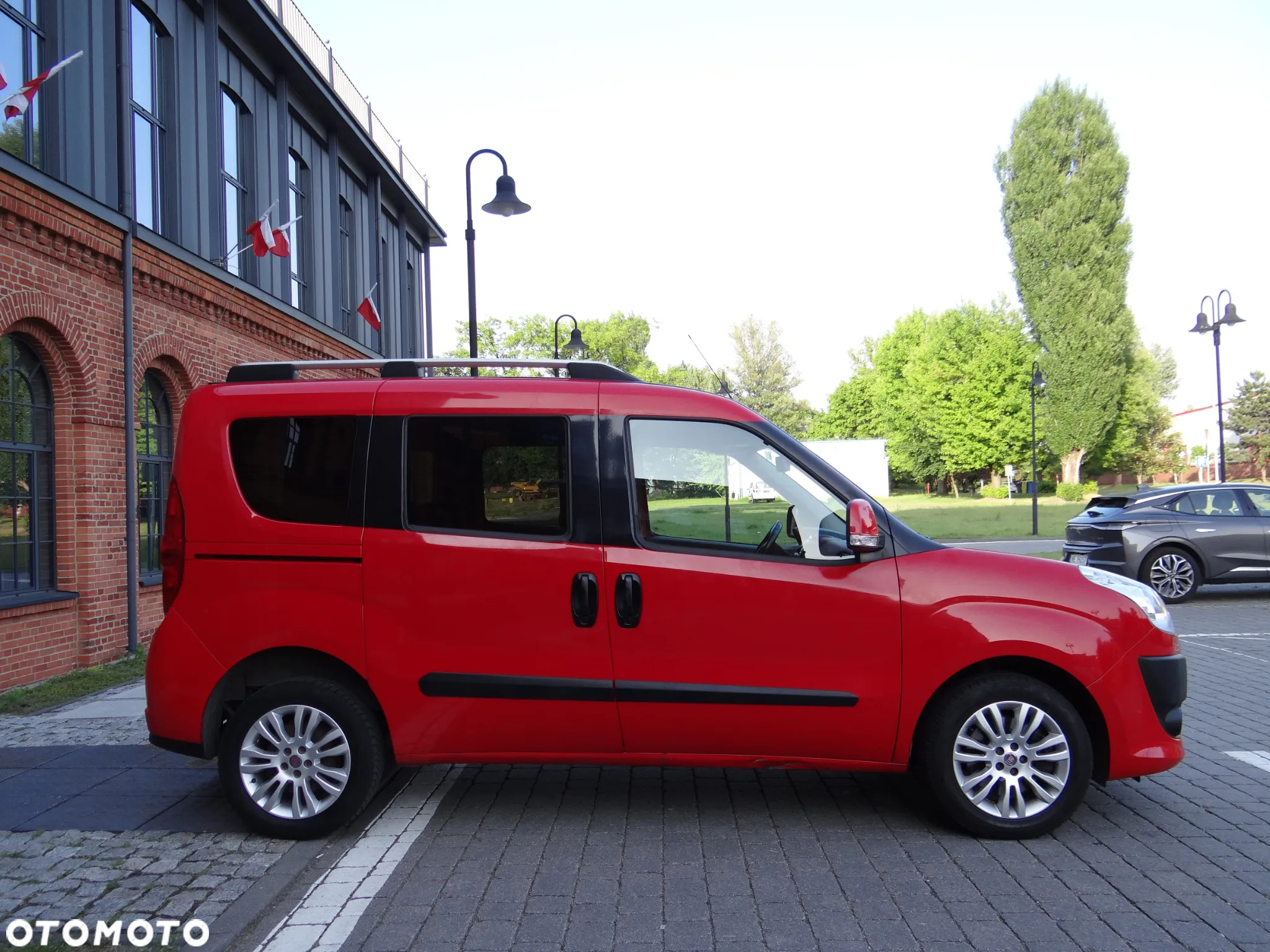 Fiat Doblo 1.4 16V Emotion - 6