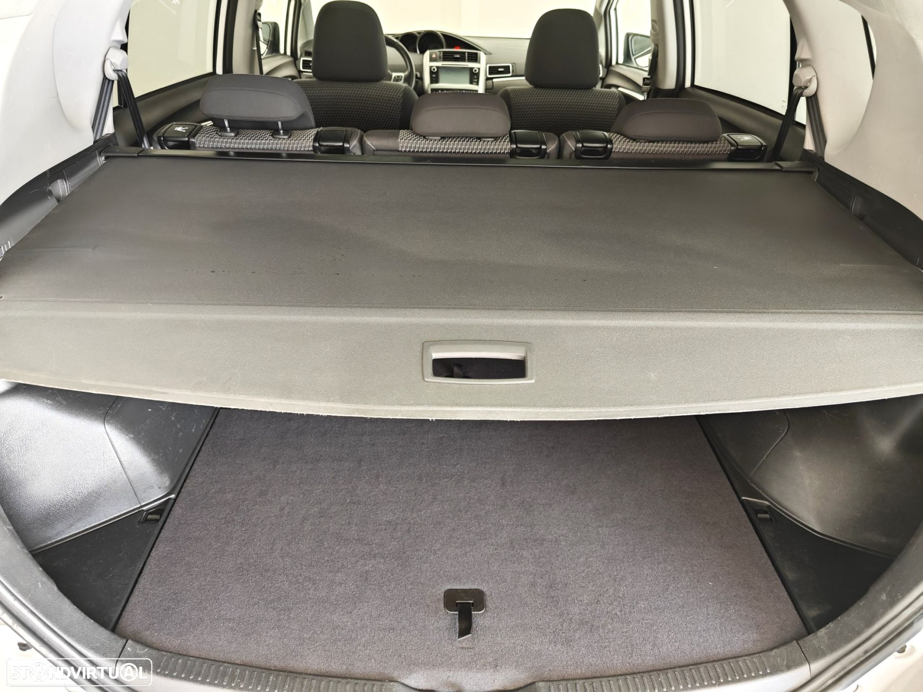 Toyota Verso 1.6 D-4D 5L S&S Comfort - 49