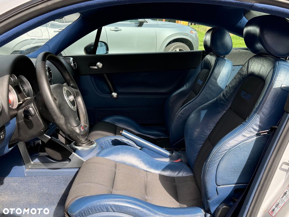 Audi TT Coupé - 7