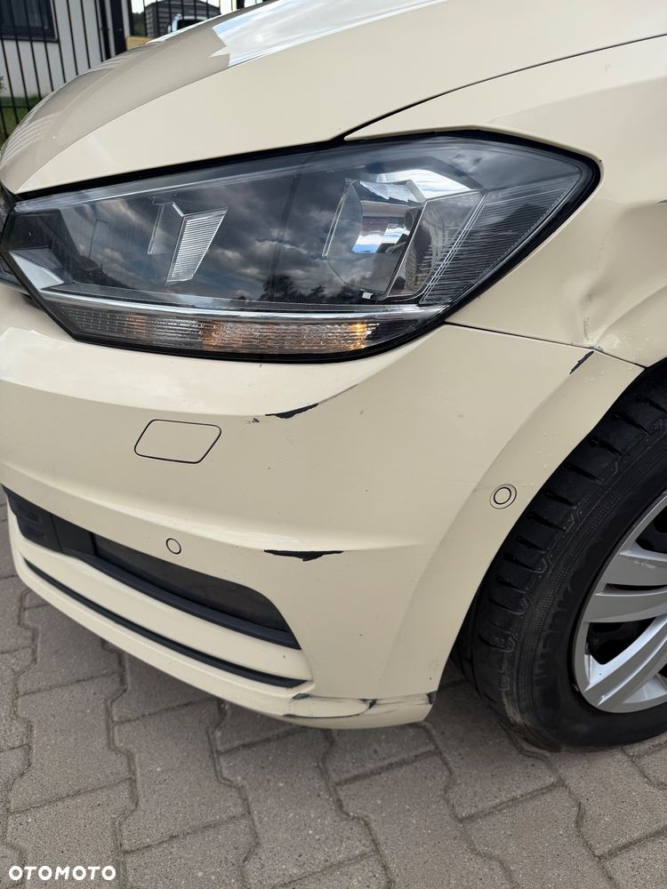 Volkswagen Touran - 7