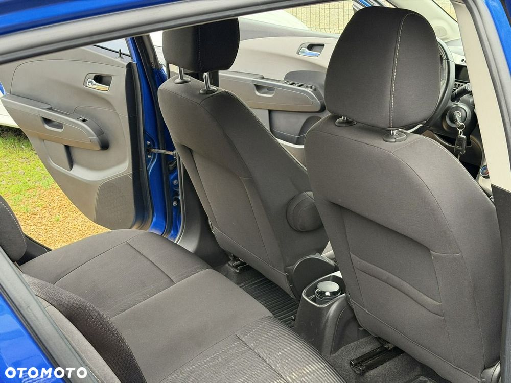 Chevrolet Aveo - 26
