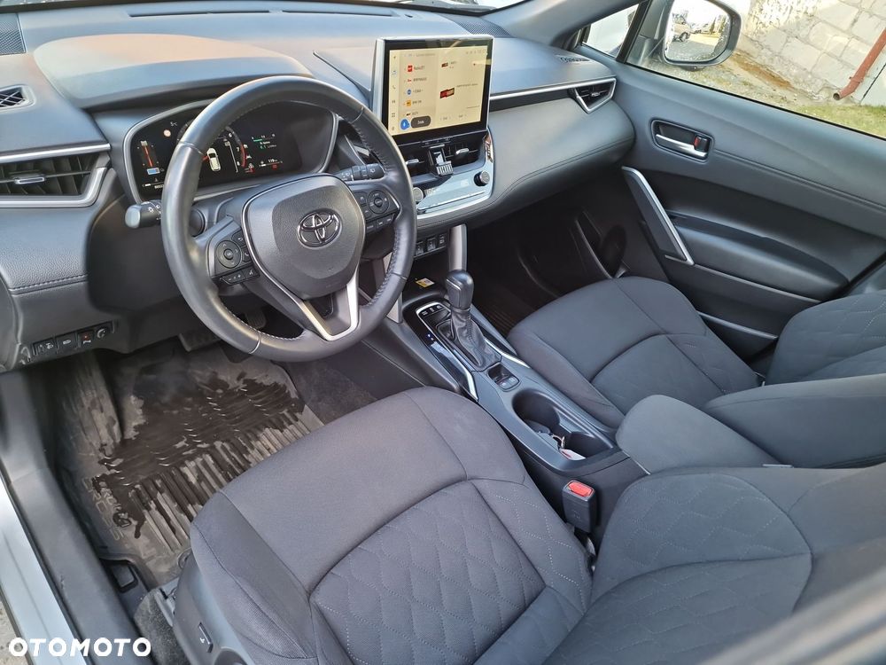 Toyota Corolla Cross 2.0 Hybrid Style - 11