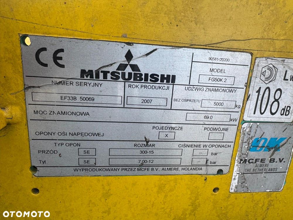Mitsubishi FG50K2 - 3