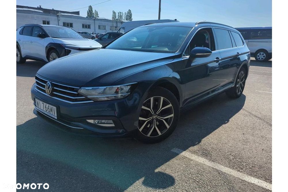 Volkswagen Passat Variant - 1