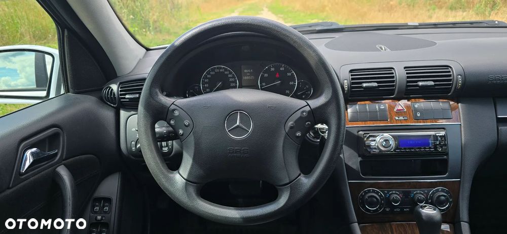Mercedes-Benz Klasa C 180 Kompressor Automatik Classic - 19