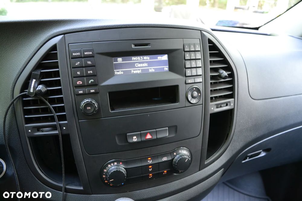 Mercedes-Benz VITO - 13