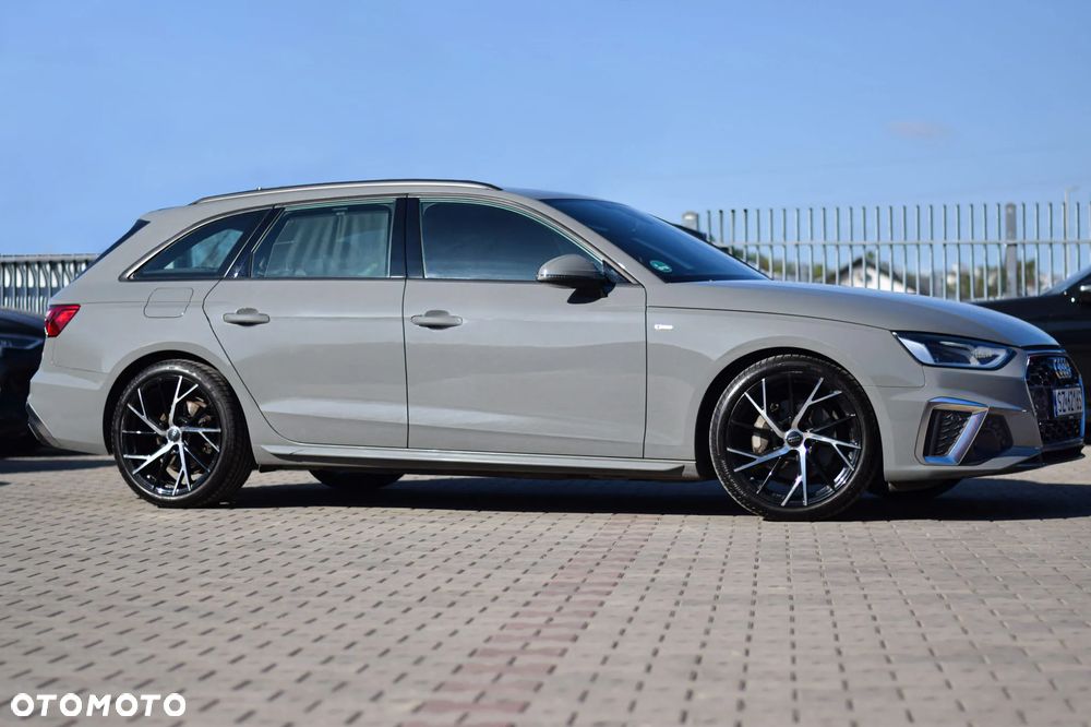 Audi A4 Avant 40 TDI S tronic S line - 38