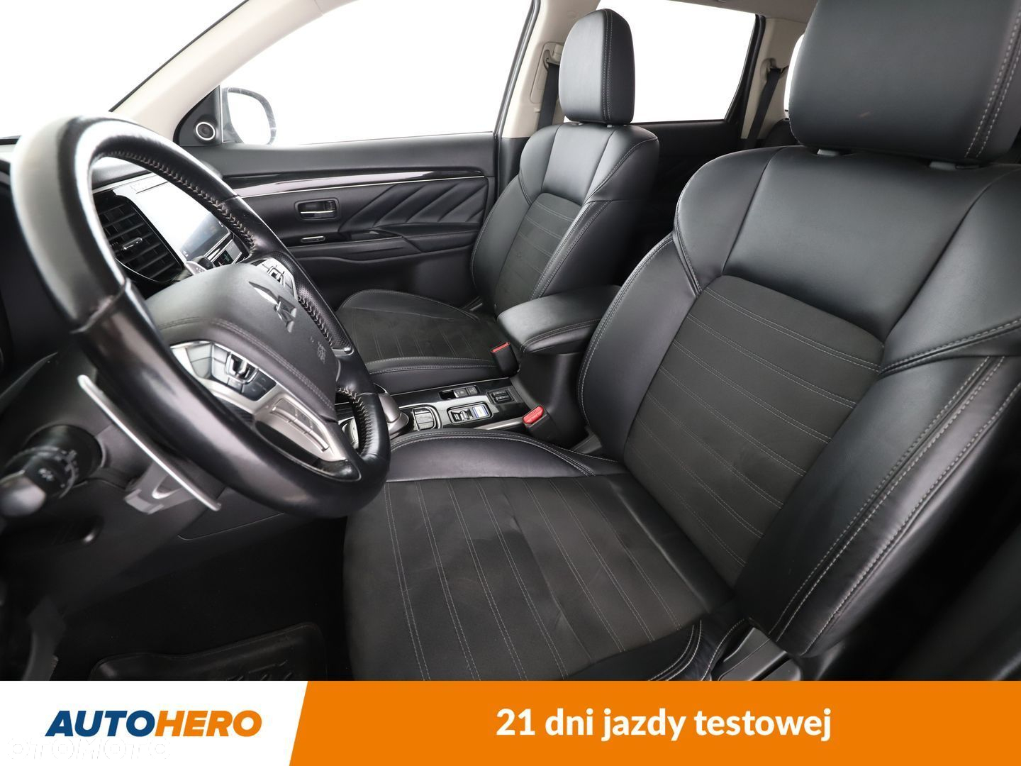 Mitsubishi Outlander - 10
