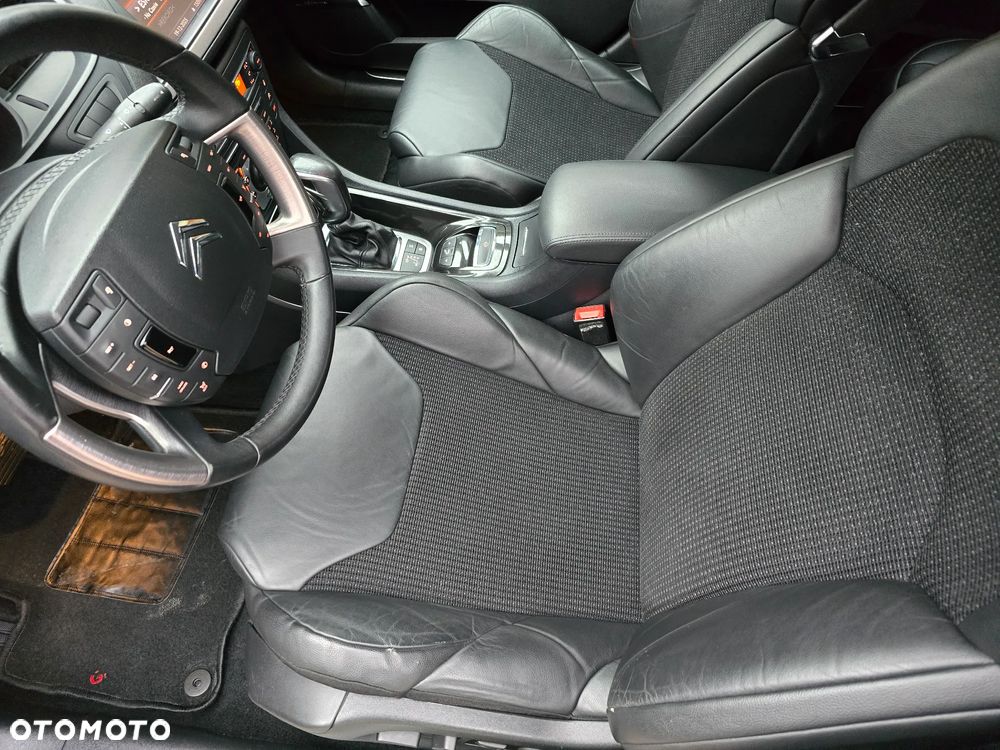 Citroën C5 2.0 HDi Exclusive - 14