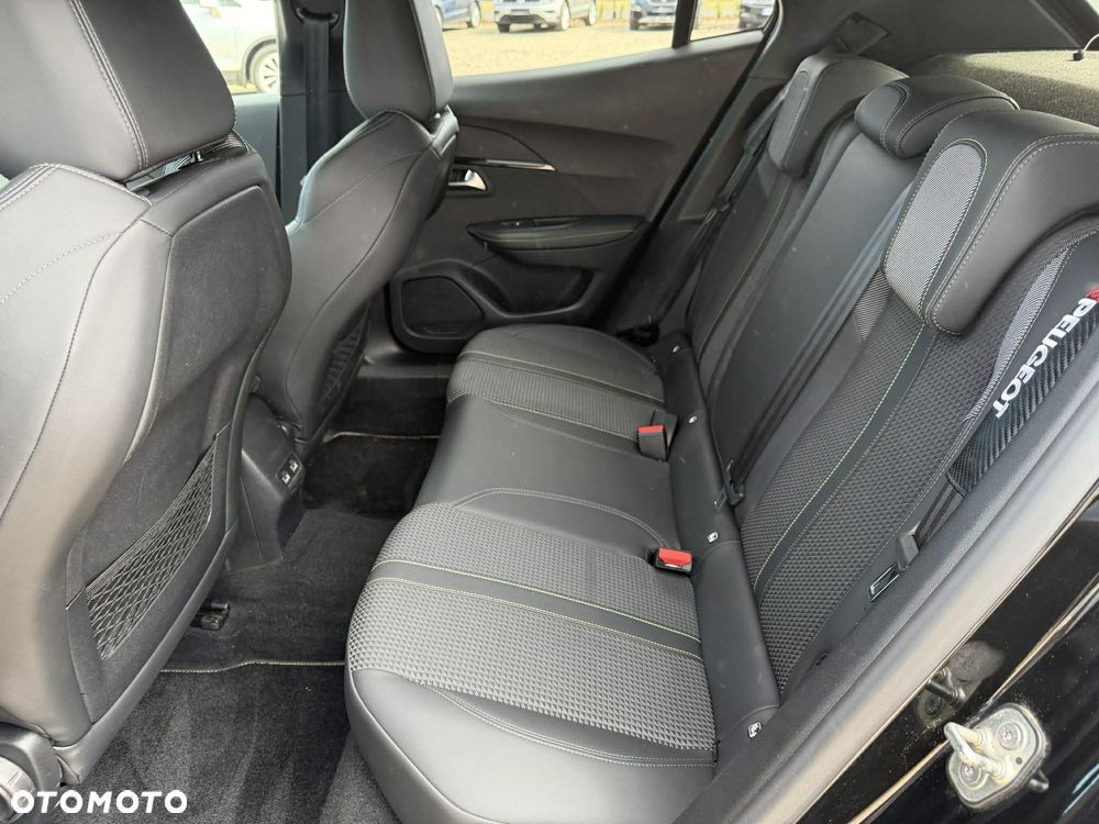 Peugeot 2008 1.5 BlueHDi GT Line S&S EAT8 - 19