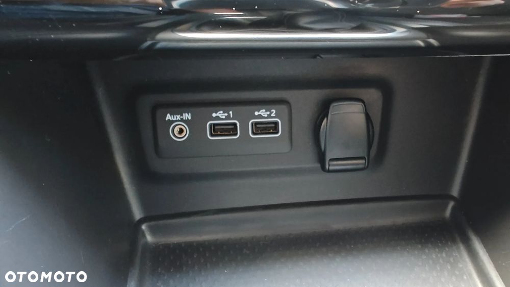 Renault Megane 1.3 TCe Intens - 10