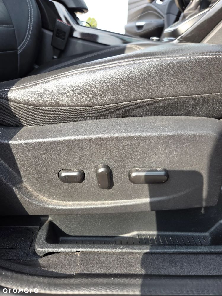 Ford C-MAX 2.0 ENERGI CVT - 31