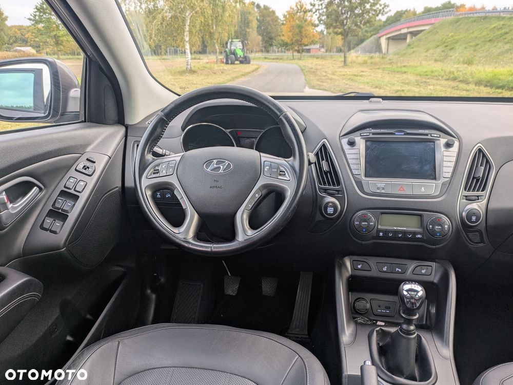 Hyundai ix35 2.0 CRDi Premium 4WD - 16