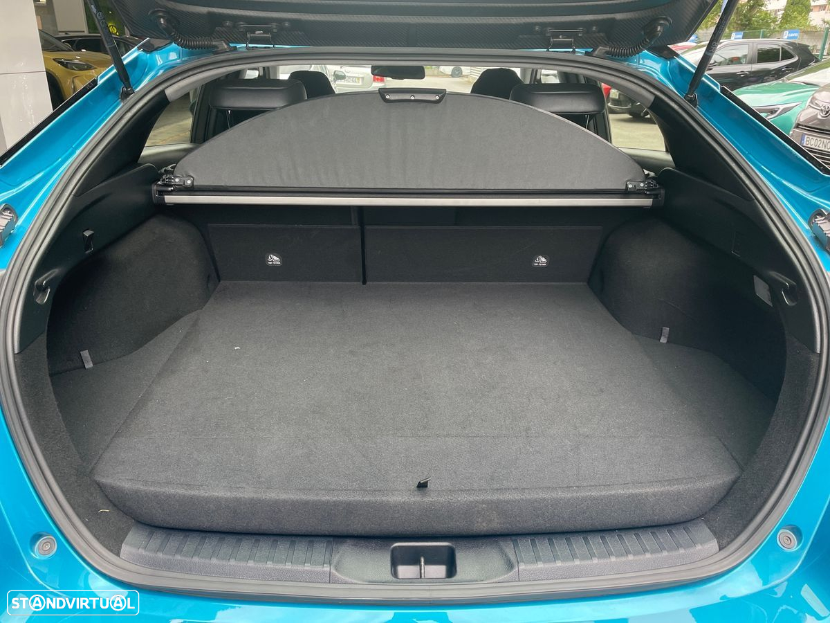 Toyota Prius - 10