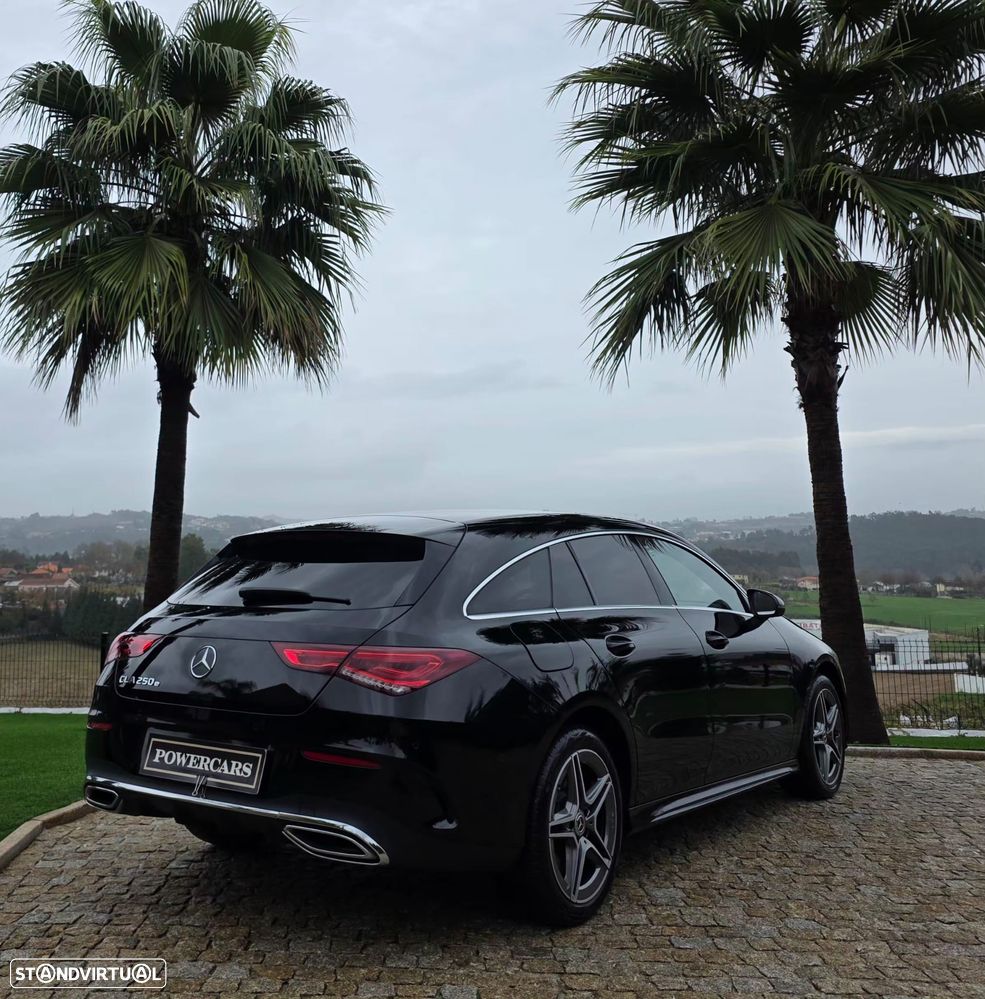Mercedes-Benz CLA 250 e Shooting Brake 8G-DCT AMG Line - 12