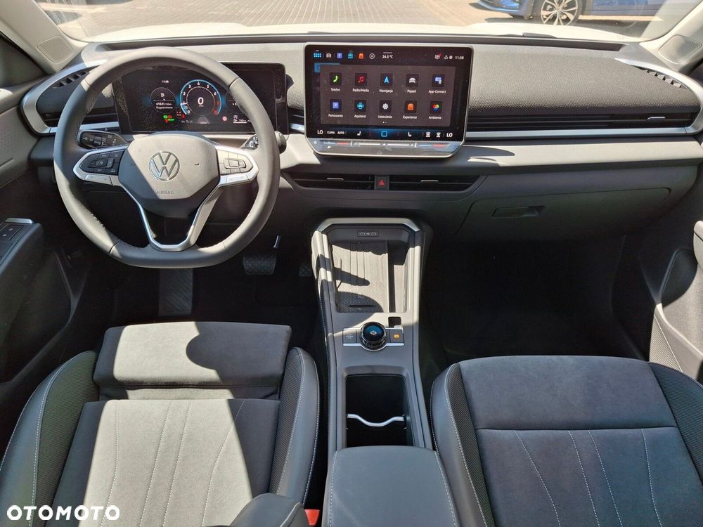 Volkswagen T-Roc - 24