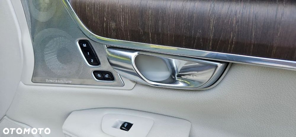 Volvo V90 Cross Country D5 AWD Pro - 30