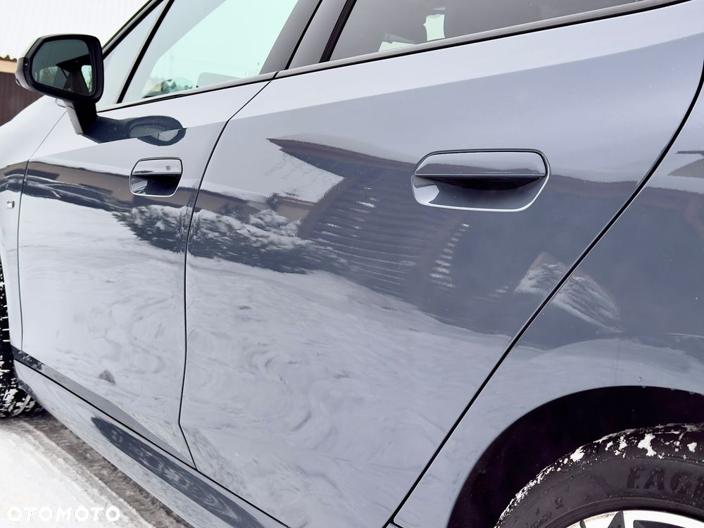 BMW Seria 2 218d M Sport sport - 13