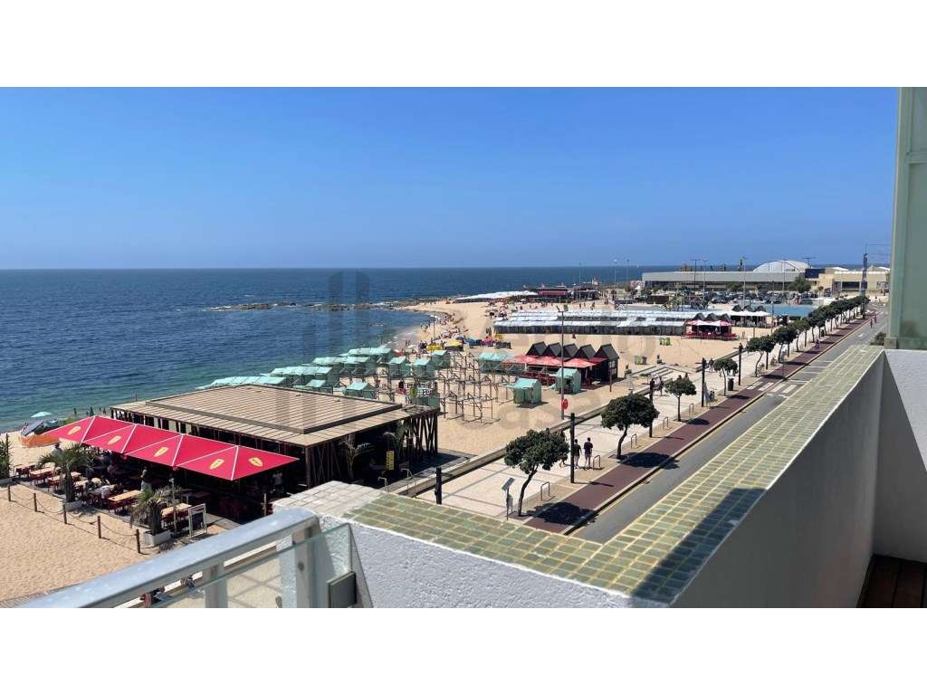Vende-se T3 -Frente Mar-Póvoa de Varzim - Grande imagem: 4/51