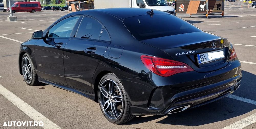 Mercedes-Benz CLA 200 d 4MATIC Aut. - 2