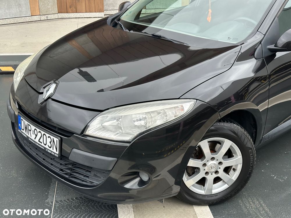 Renault Megane 1.6 16V Expression - 11