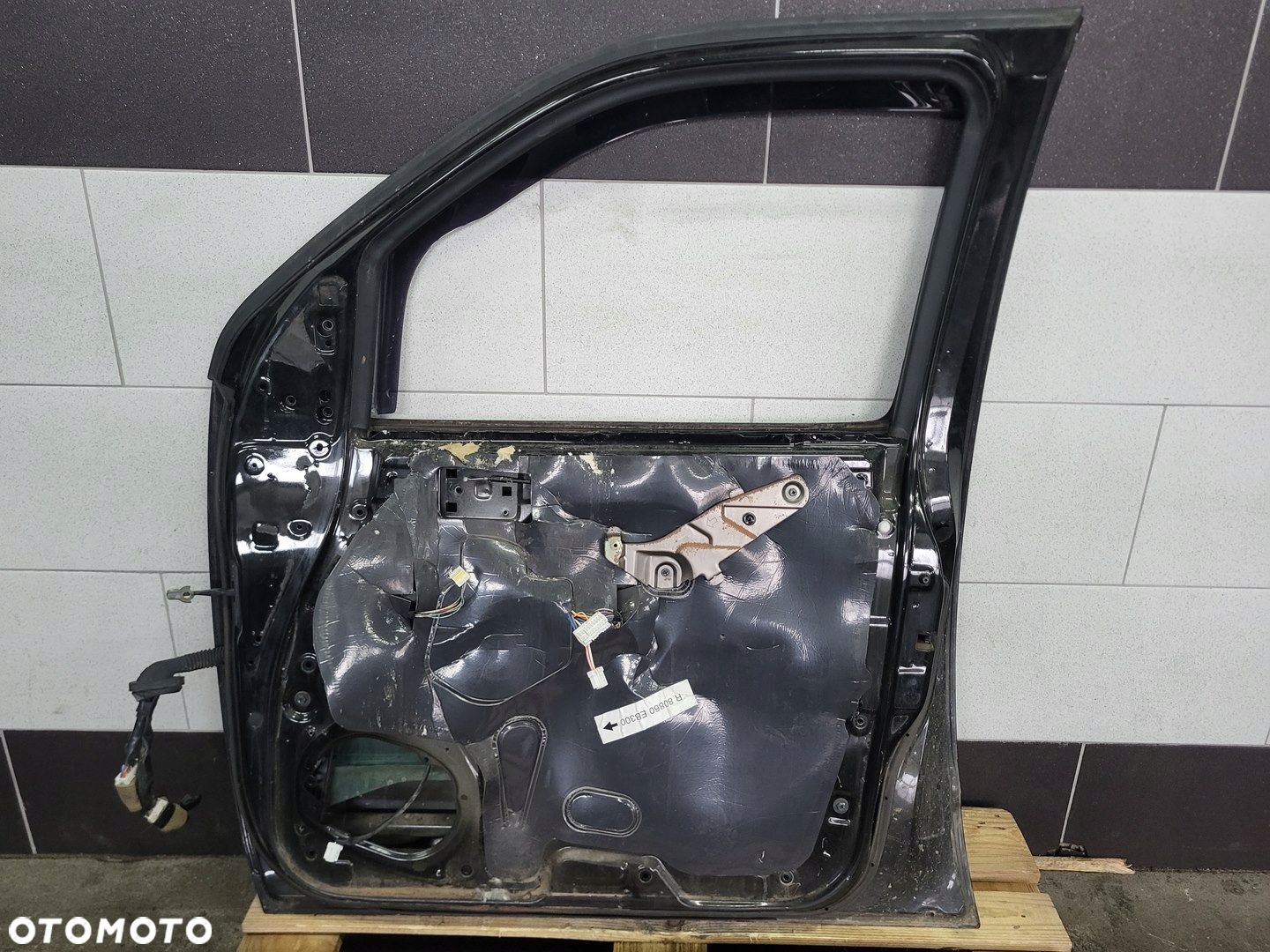 NISSAN PATHFINDER R51 LIFT DRZWI PRAWY PRZÓD PRAWE PRZEDNIE NAVARA D40 GN0 - 16