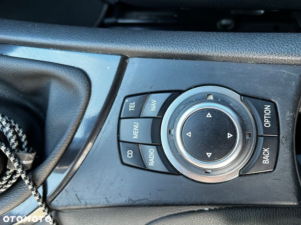BMW Seria 1 118d - 16