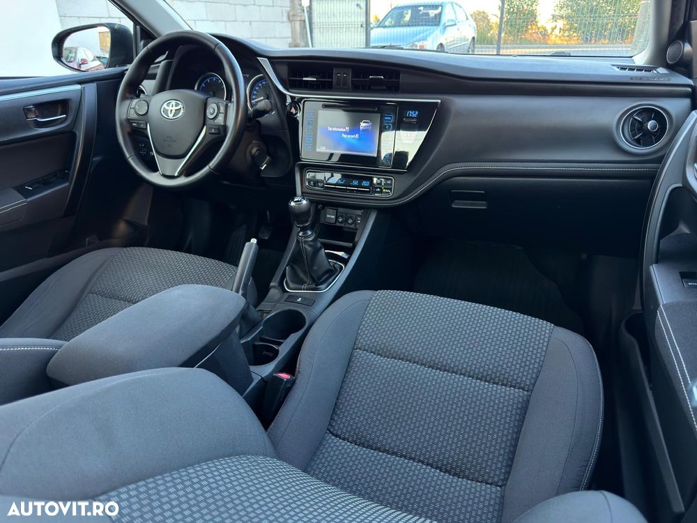 Toyota Corolla 2016 photo 5