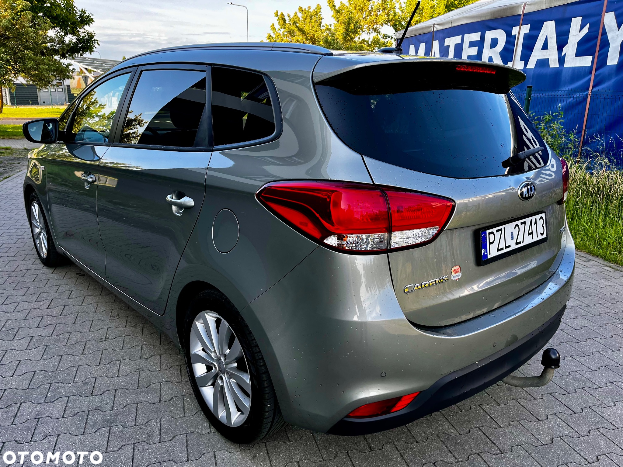 Kia Carens 1.7 CRDi L - 8