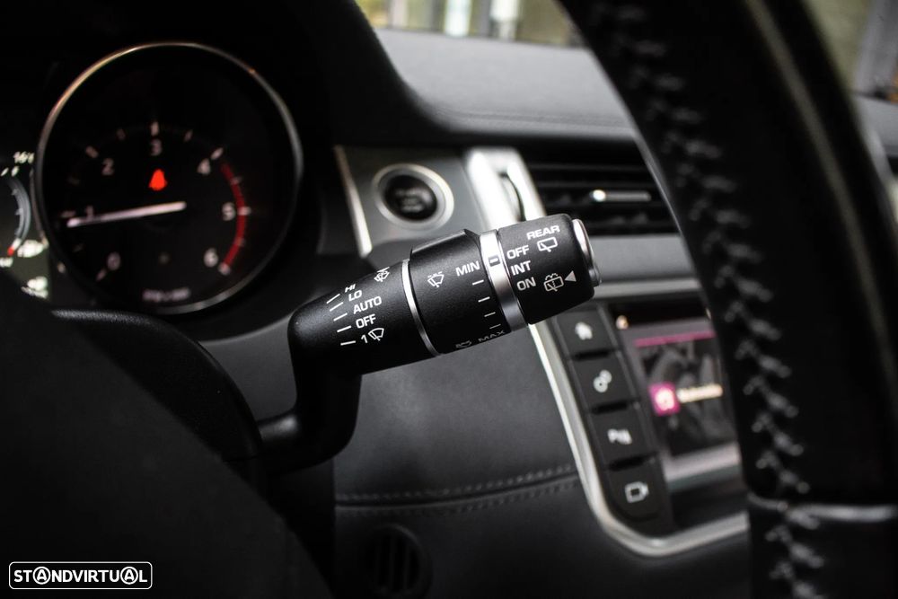 Land Rover Range Rover Evoque D150 HSE - 17