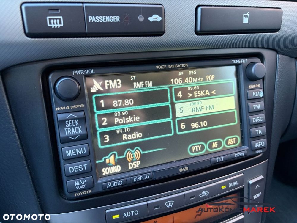 Toyota Avensis - 15