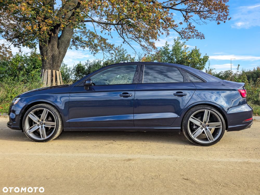 Audi A3 Limousine - 1